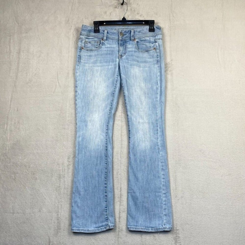 American Eagle  Kick Boot Cut Stretch Women's Jeans Sz 4 Light Wash Denim